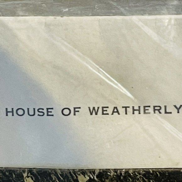 Thumkins Gift Wrap 1972  2 Ft 2 Sheet Package Ladybug House Weatherly Vintage - Picture 12 of 15